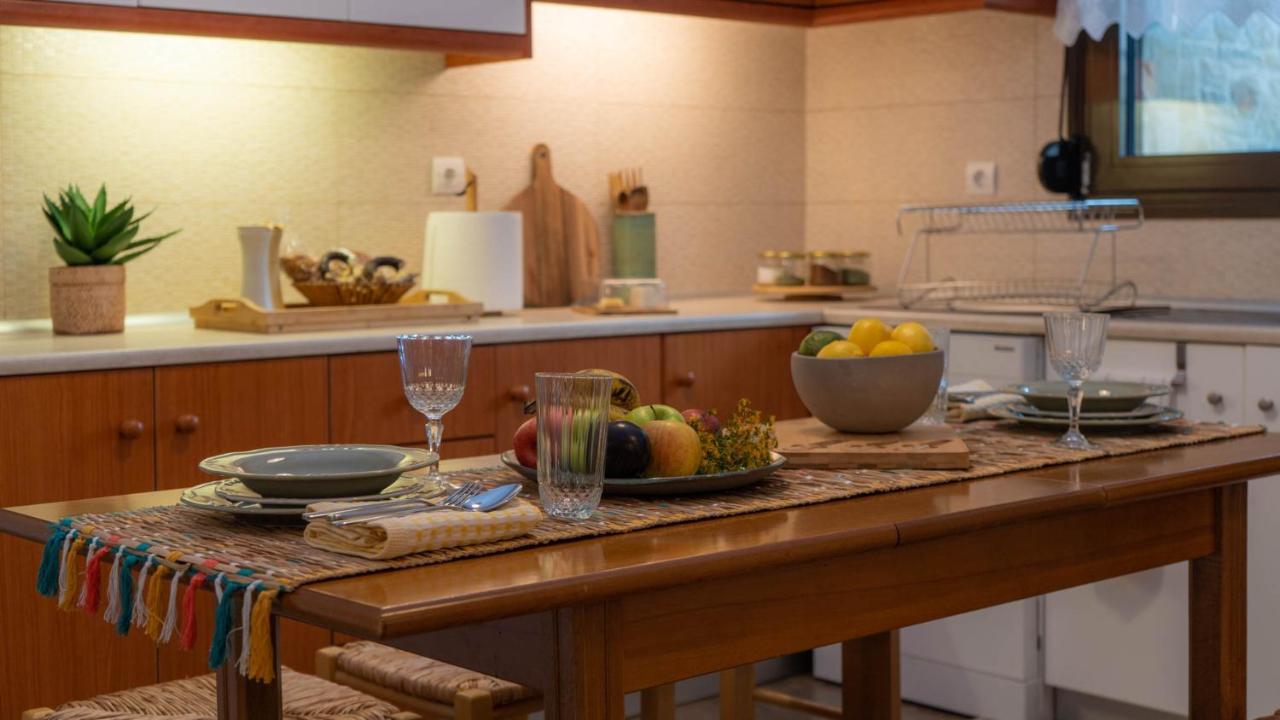 Postmans Apartment Under Meteora Καλαμπάκα Εξωτερικό φωτογραφία